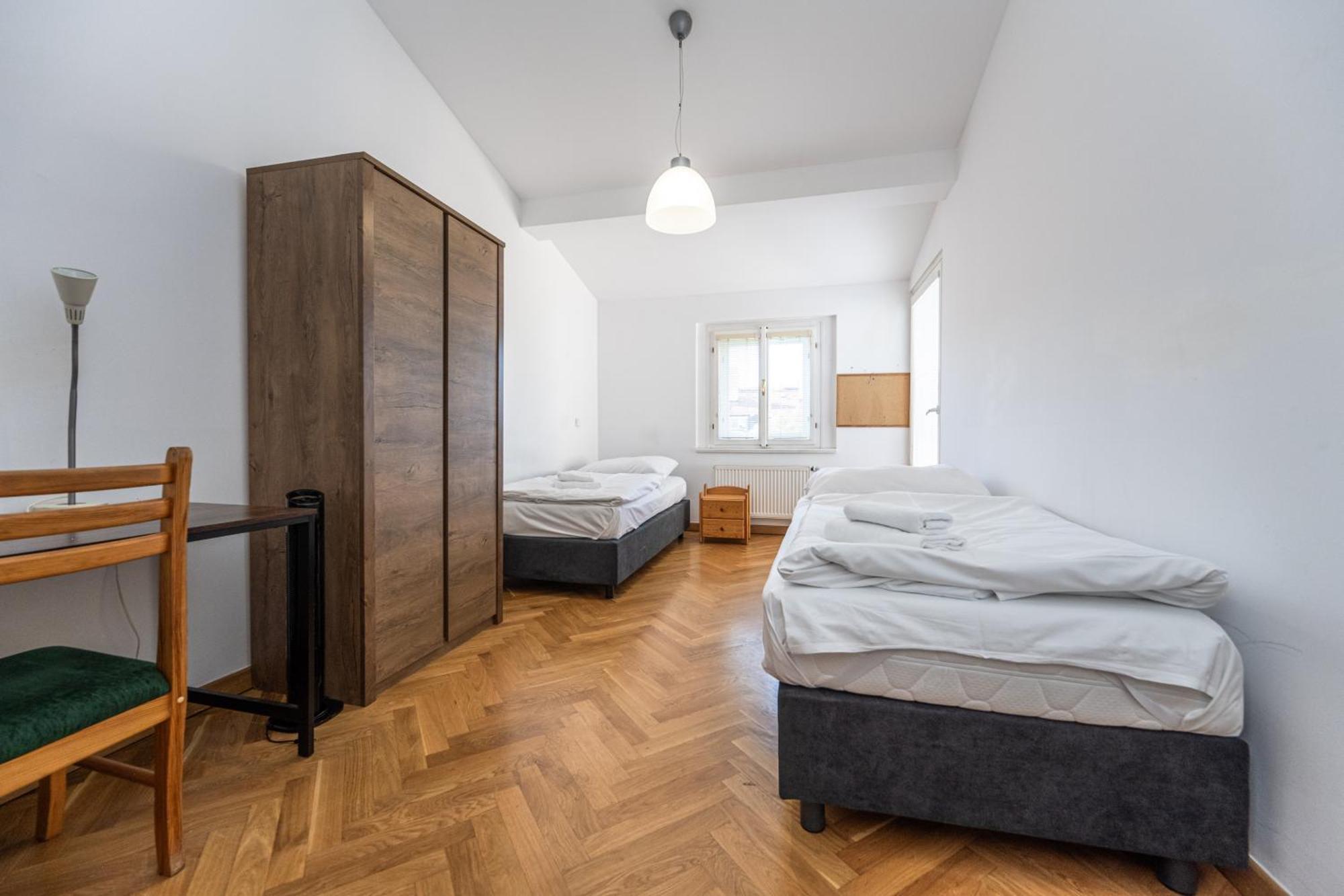 Jiriho Z Podebrad Apartments Praga Exterior foto