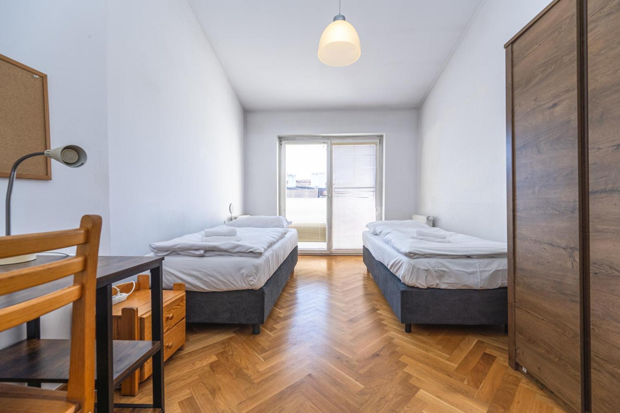 Jiriho Z Podebrad Apartments Praga Exterior foto